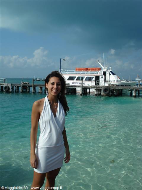 what colours... Isla Mujeres