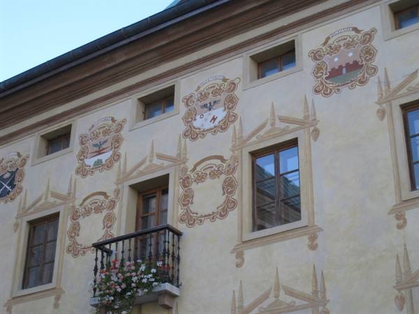 Decorations on buildings in Cortina