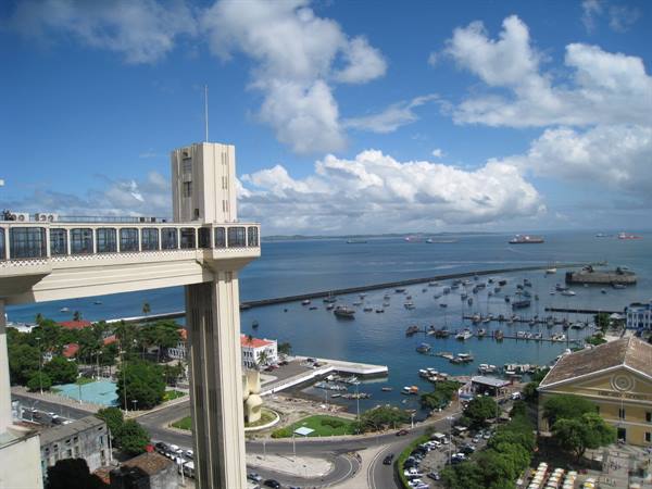 Lacerda Elevator and Modelo Market