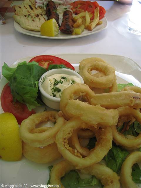 I can still smell that whiff... of fried fish!!