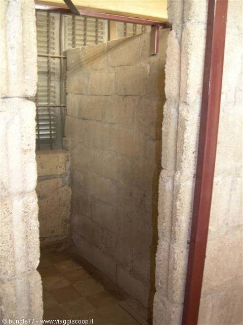 15 - PP - Tuol Sleng - Prisons detail