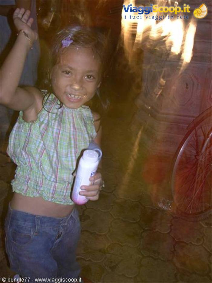 16 - PP - Khmer New Year naughty girl