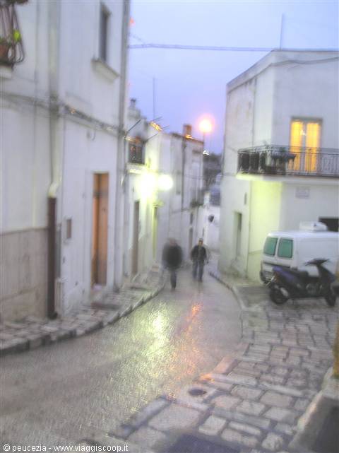 a street in the old town of Laterza