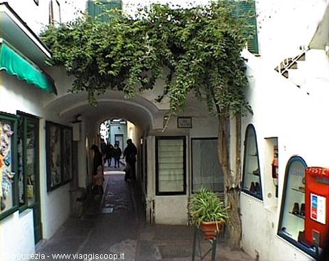 little shop in Capri