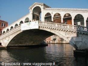 the Rialto bridge
