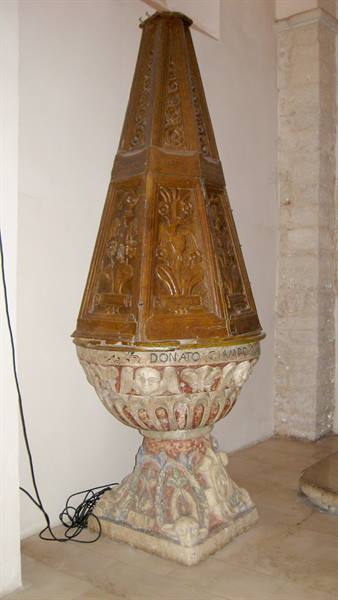 15th-century baptismal font