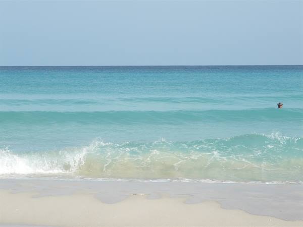 THE WATER IN VARADERO