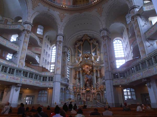 interior of the Frauenkirche
