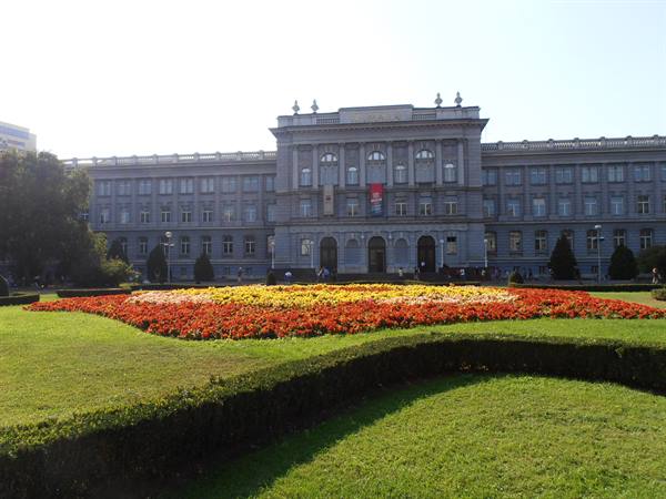 palace of the Mimara museum
