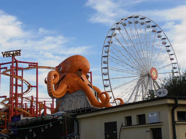 the new great wheel at the Prater
