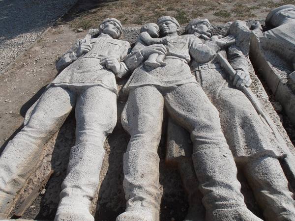 communist bas-relief of Memento Park
