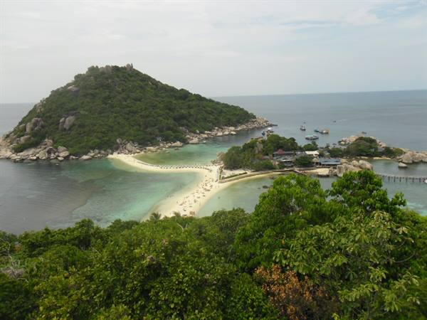 the islets connected by a sand isthmus in Ko Tao