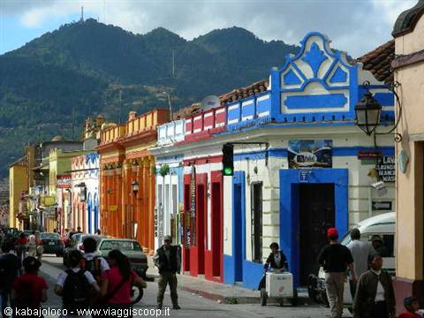 the colours of S. Cristobal de Las Casas