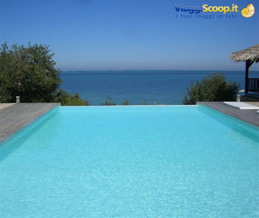 Ifaty, view from the pool