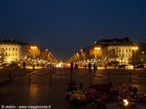 Champs Elysées