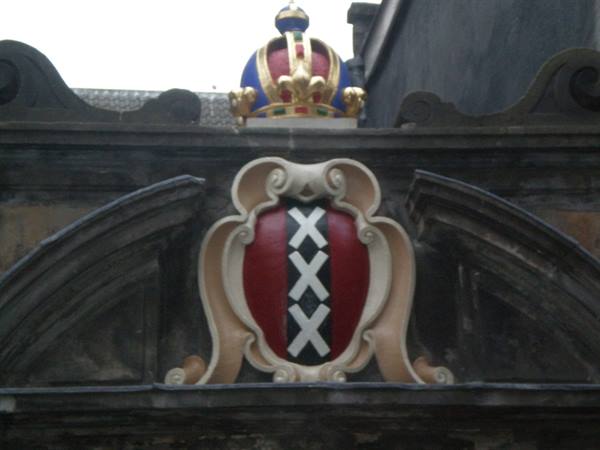emblem of a building in Amsterdam