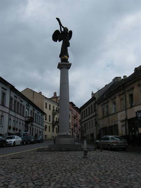 Uzupis statue
