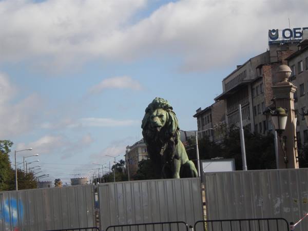 Lions Bridge with roadworks