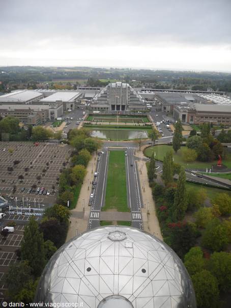 The Atomium is a steel structure designed for the 1958 Expo
