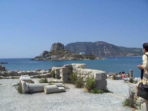 Aghios Nicolas, view from the beach with the ruins