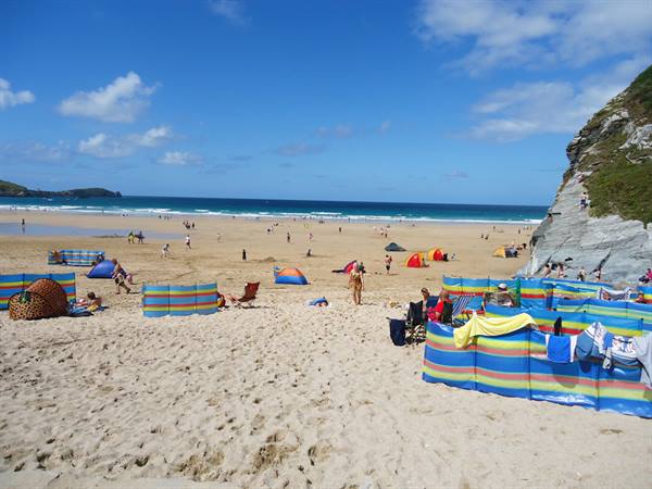 the beach of Newquay, the paradise of English surfers