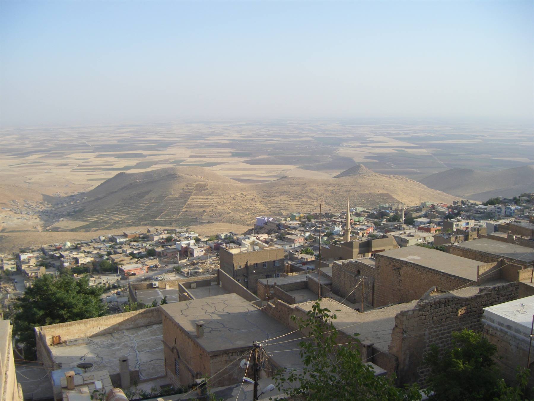 Mardin, the view stretches over Mesopotamia