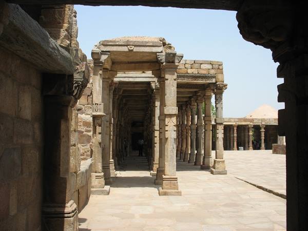 Delhi - Qutb Minar