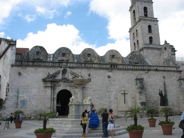 Havana - Plaza San Francisco de Asís