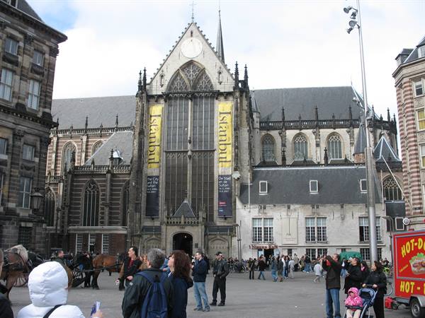 Dam Square - Nieuwe Kerk