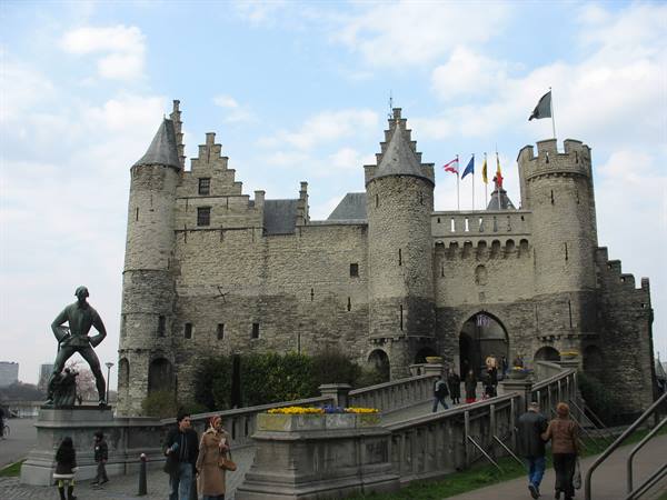 Antwerp - Het Steen Castle