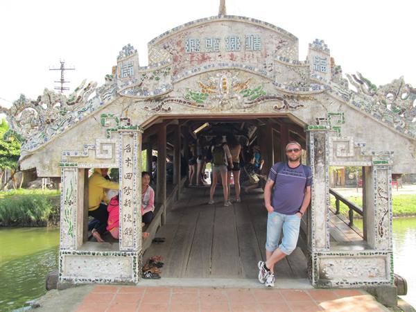 Hue - Thanh Toan Bridge