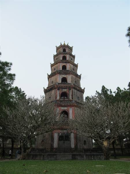 Hue - Thien Mu Pagoda