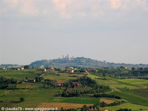 Castles and medieval villages in Tuscany, San Gimignano (SI) photographed from Certaldo Alto (FI)
