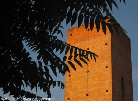 Castles and medieval villages in Tuscany, Certaldo Alto (FI) The tower/museum of Casa Boccaccio