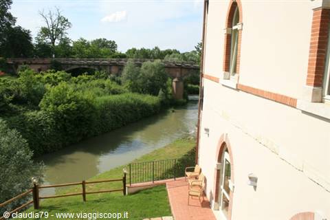 Holiday in Tuscany. The Hotel Certaldo in Tuscany in the heart of Chianti. An old 1500s mill