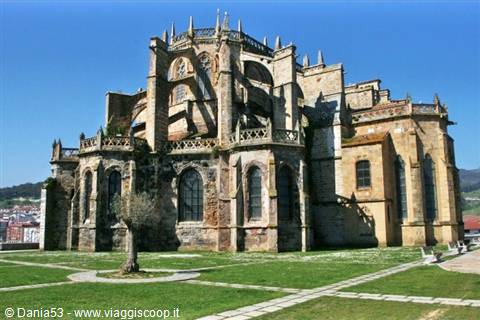 Castro Urdiales Santa María church