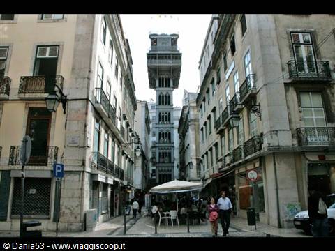 Lisbon Santa Justa lift