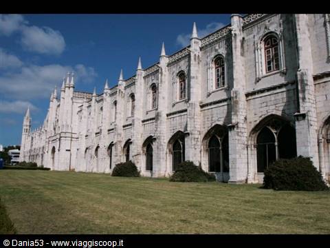 Lisbon Mosteiro dos Jerónimos