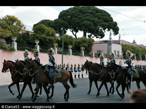 Lisbon changing of the guard presidential palace