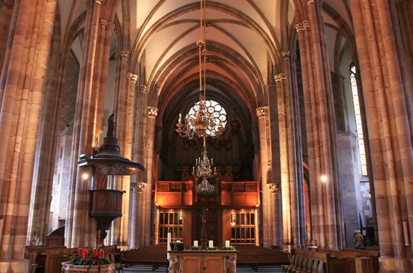 Strasbourg interior of Saint Thomas church