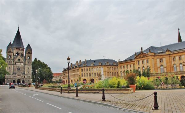 Metz-Place de la Commédie