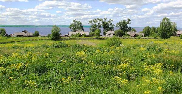 village on the Volga