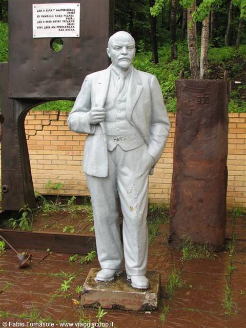 the ever-present statue of Lenin