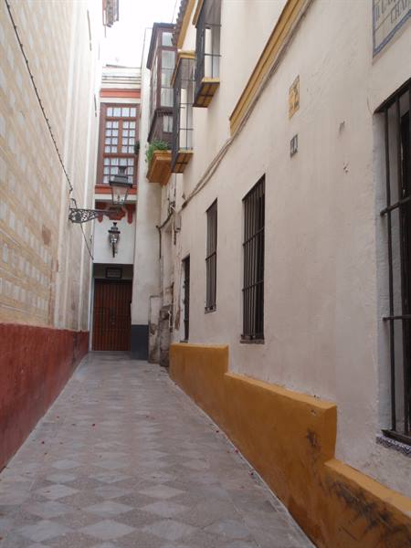 barrio santa cruz