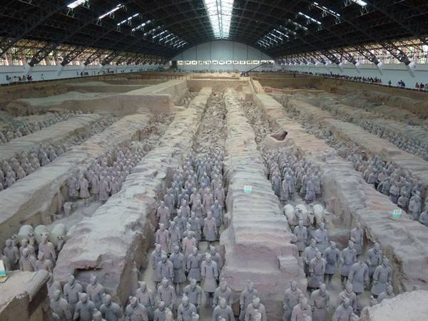 Terracotta Army ranks inside the covered excavation museum in Xi'an