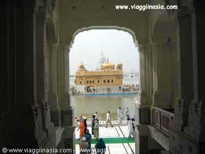 Amritsar; The golden temple of the Sikhs