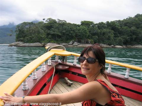 Approaching the Ilha do Pelado