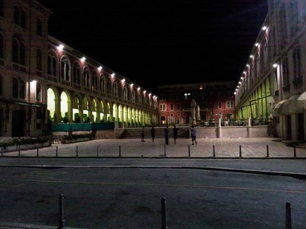 Split by night