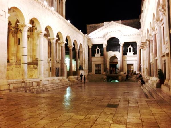 Split by night