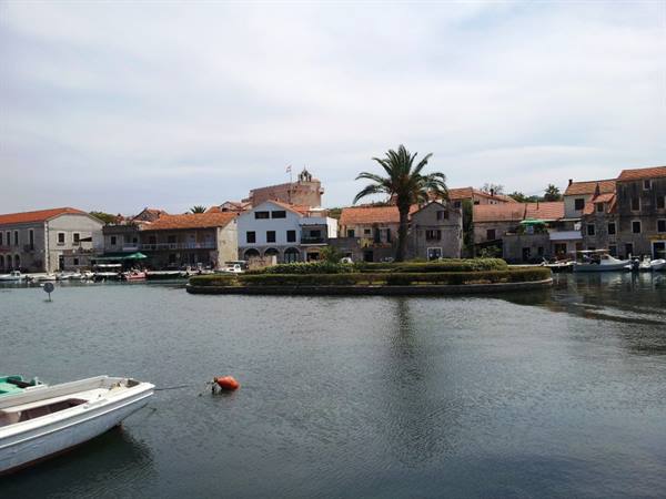 Hvar